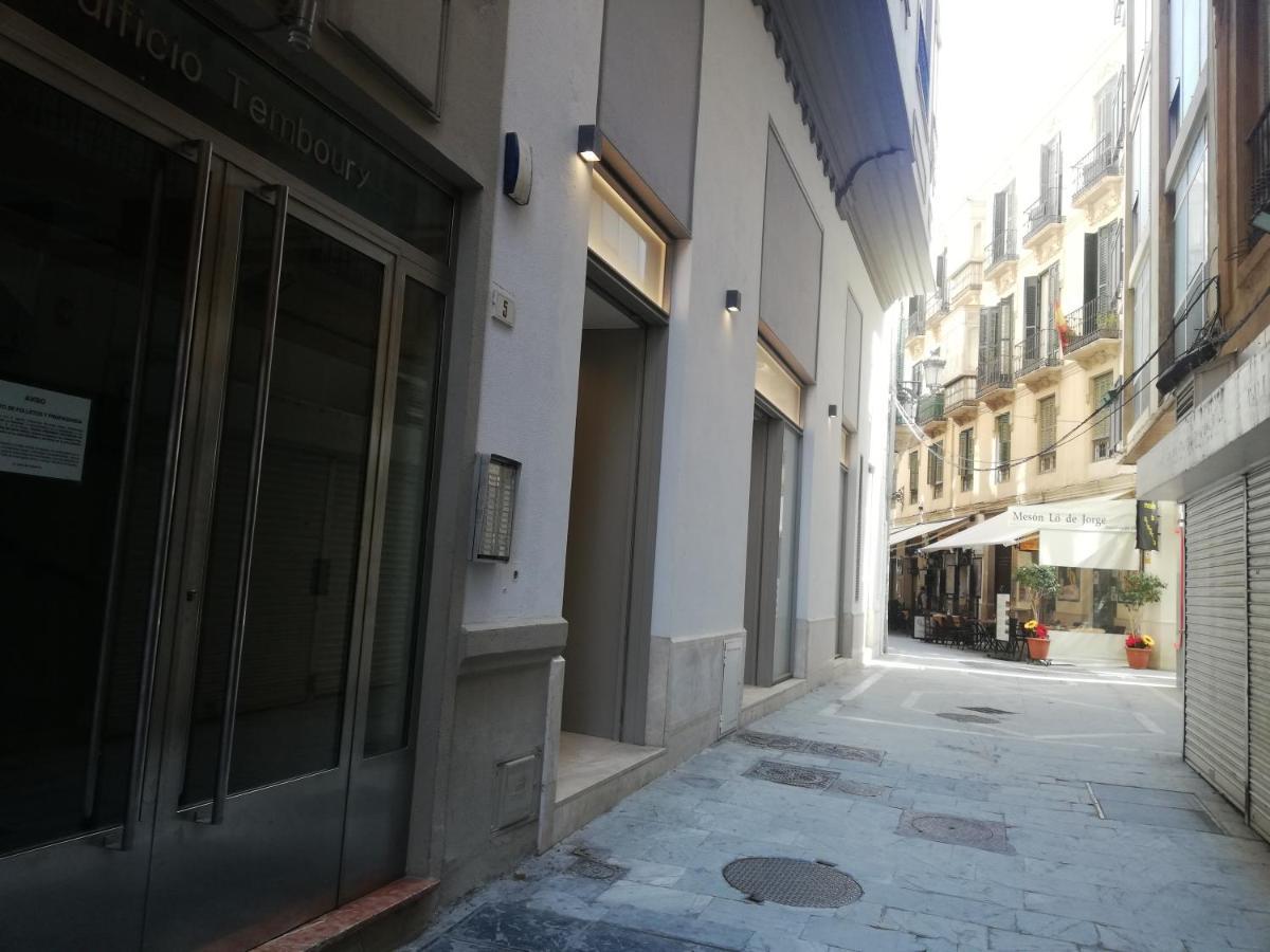 Apartamento Con Encanto 'Larios Street Ii' Apartment Malaga Bagian luar foto