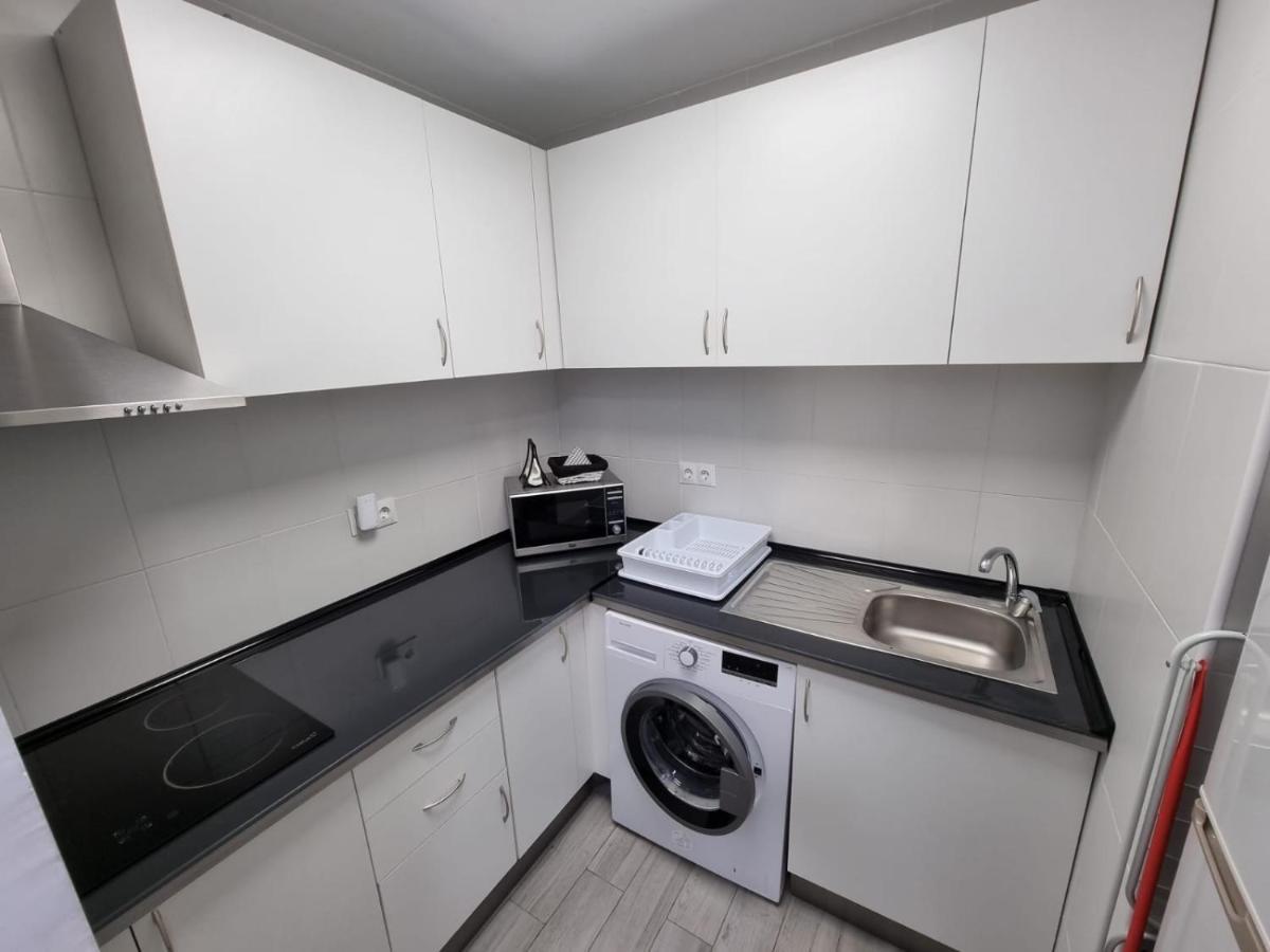 Apartamento Con Encanto 'Larios Street Ii' Apartment Malaga Bagian luar foto