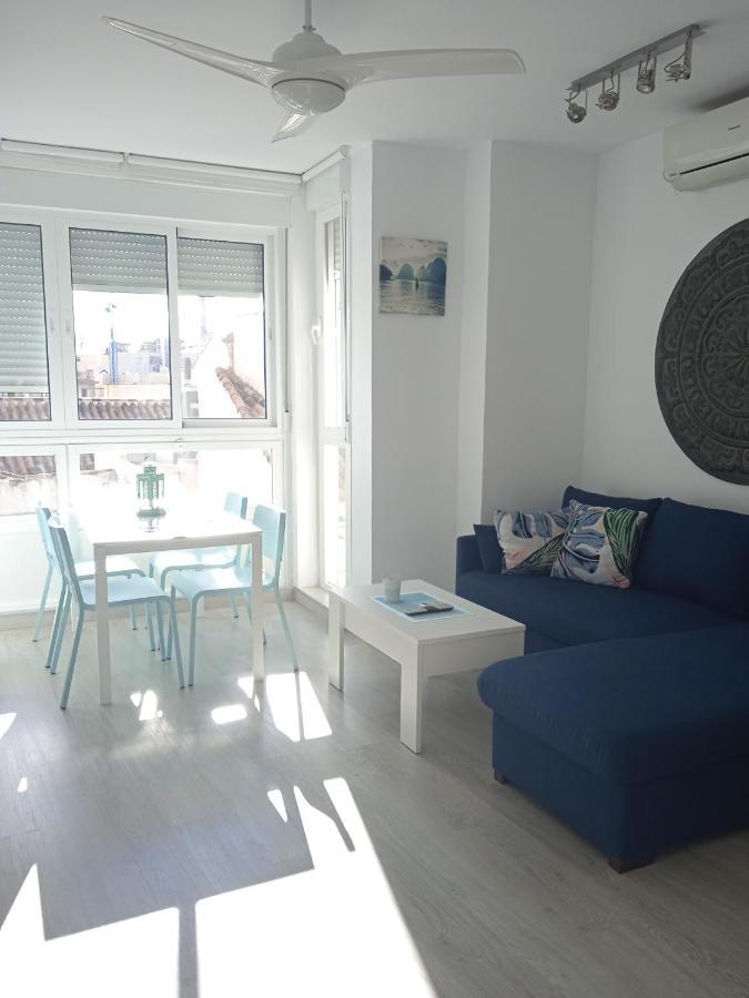 Apartamento Con Encanto 'Larios Street Ii' Apartment Malaga Bagian luar foto