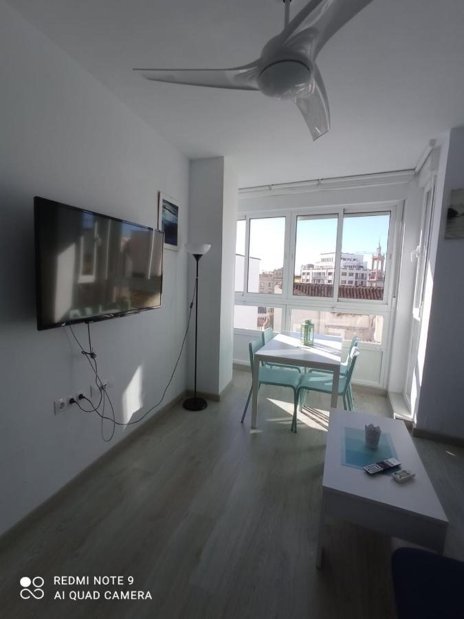 Apartamento Con Encanto 'Larios Street Ii' Apartment Malaga Bagian luar foto