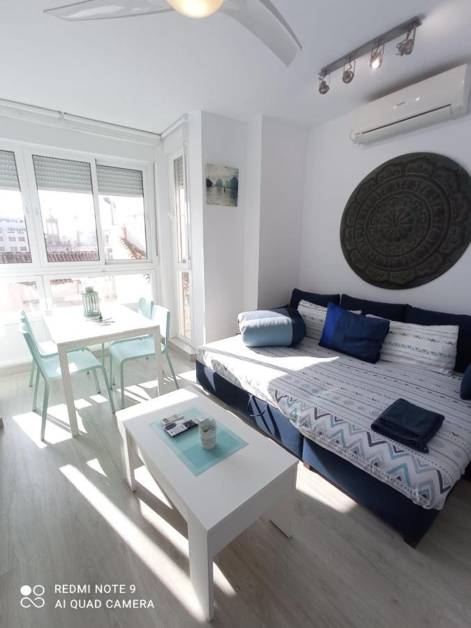 Apartamento Con Encanto 'Larios Street Ii' Apartment Malaga Bagian luar foto
